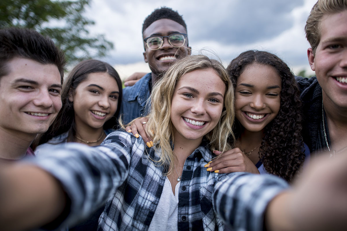 Group of students taking a selfie
